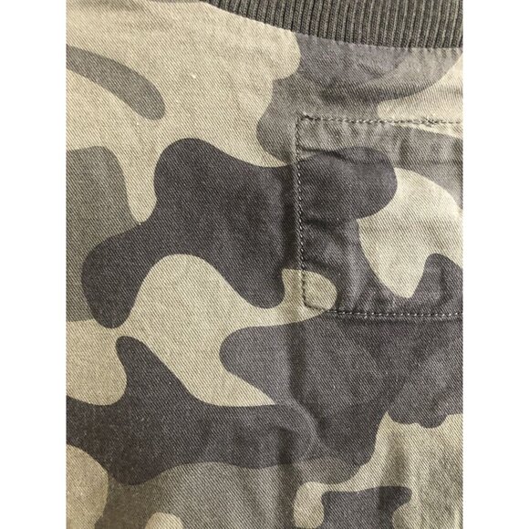 Full Tilt Size XLarge Camo Zip Up Bomber Jacket - Picture 5 of 5